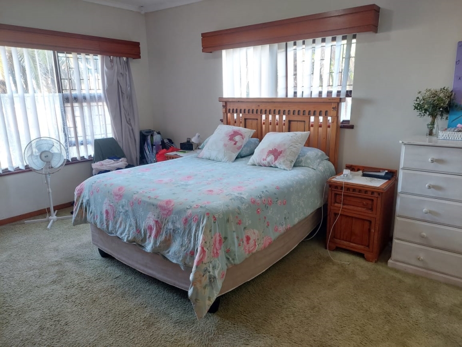 3 Bedroom Property for Sale in Hartenbos Central Western Cape